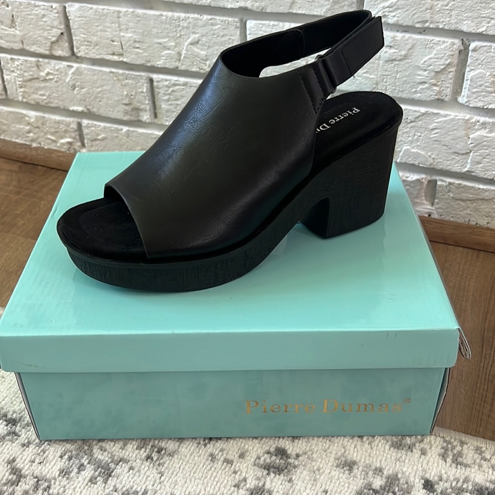 PIERRE DUMAS Wedge Sandal Clue-1, Size: 8.5, Black